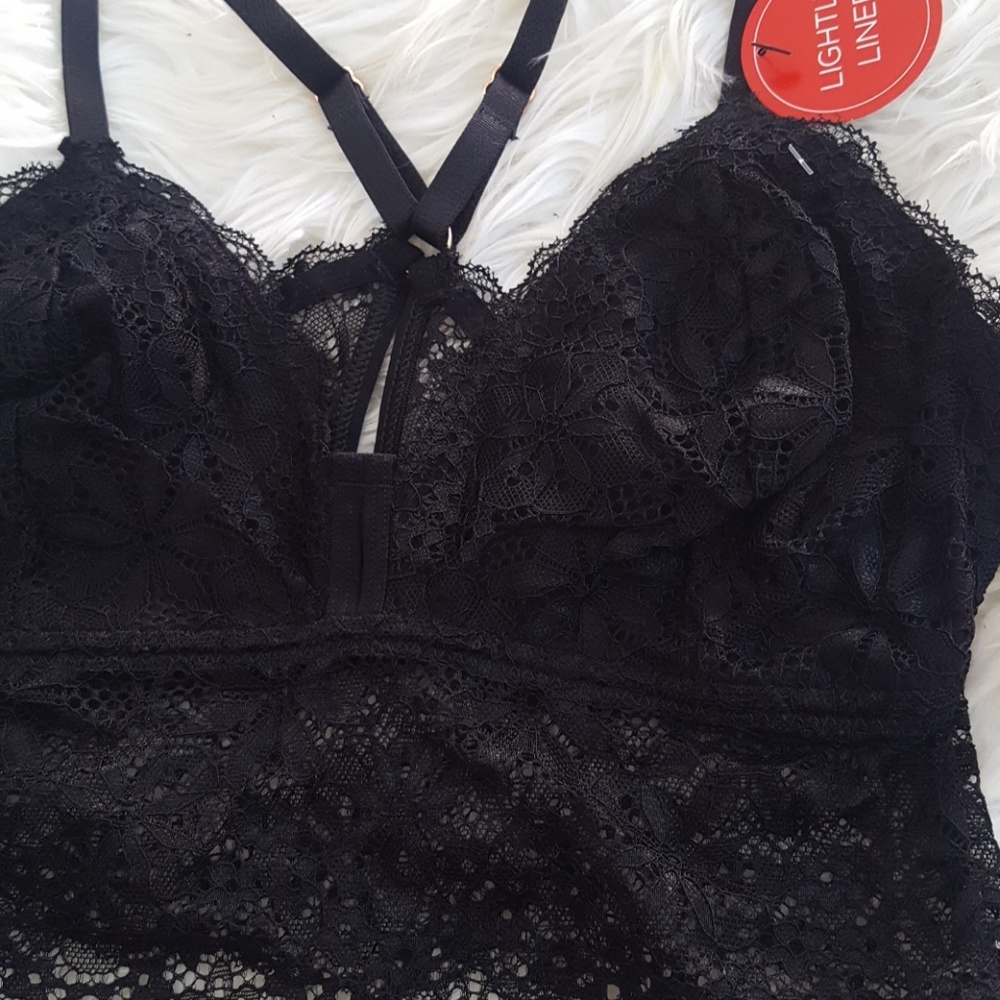 Sexy black bralette NEW size small - Picture 2 of 4